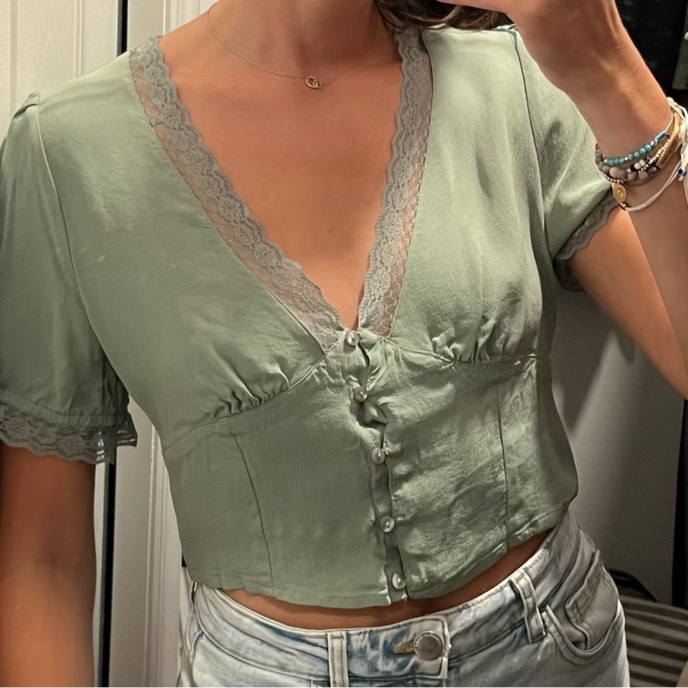 Light green top!